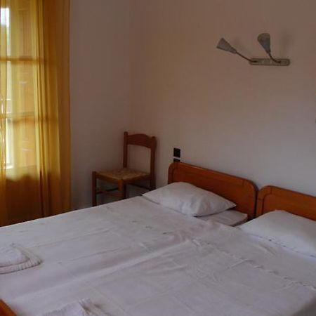 Panormos Palace Hotel Buitenkant foto